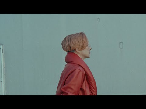 LOEWE | 境界を超えて。もっと自由に。
